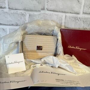 Salvatore Ferragamo Repitle Print wallet with box
